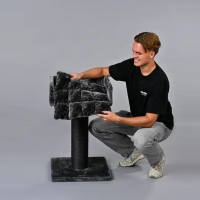 Cat Tree Ragdoll Lounge Blackline – RHR Quality