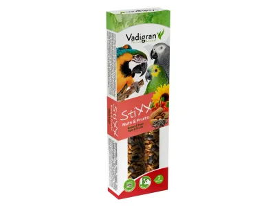Parrot Stixx Nuts & Fruit – 150g